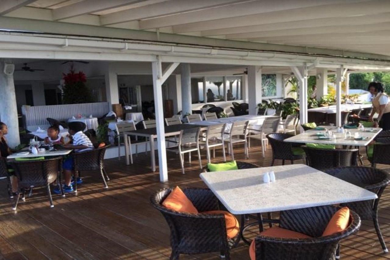 Trade Winds Hotel Dickenson Bay Εξωτερικό φωτογραφία