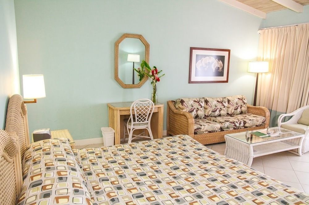 Trade Winds Hotel Dickenson Bay Εξωτερικό φωτογραφία